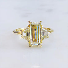 Load image into Gallery viewer, European And American Creative Square Zircon Lady Wedding Ring